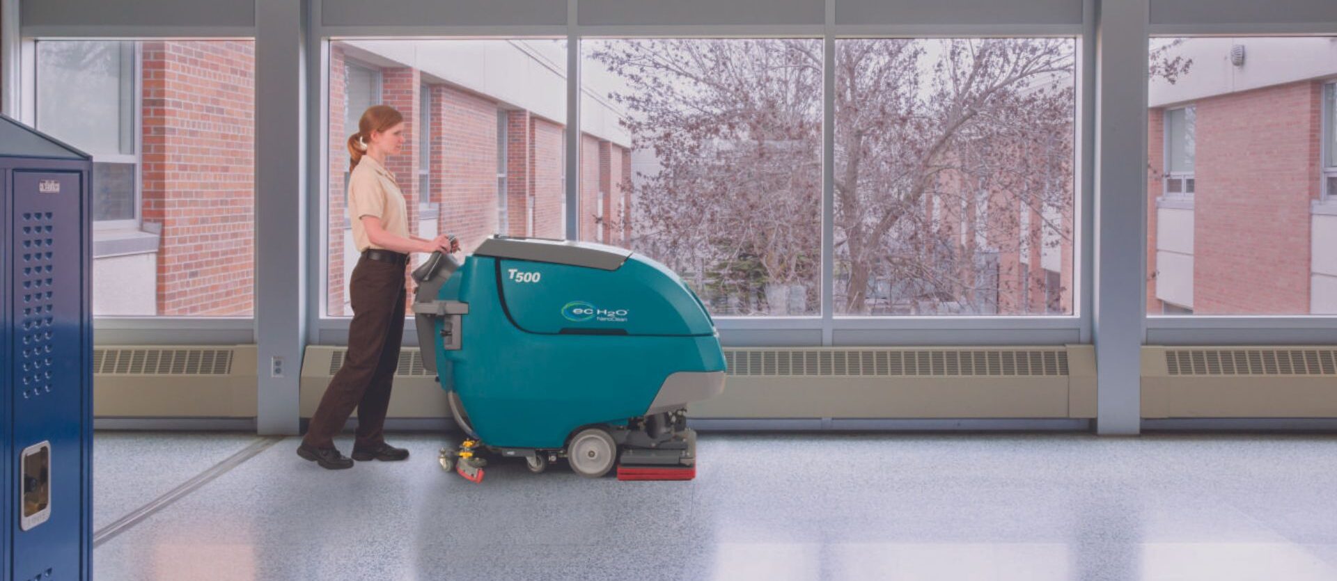 duurzame-vloerreiniging-valkro-T500-ec-h20-school-reinigen